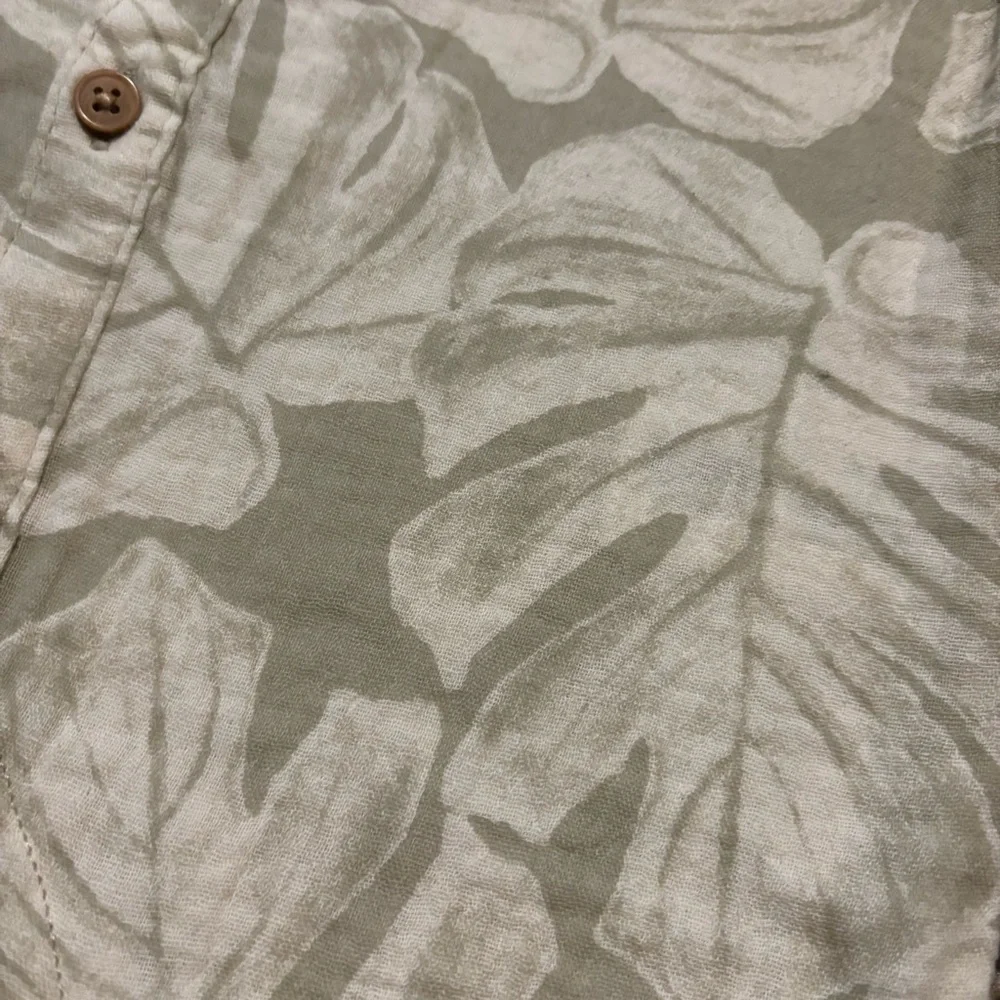 NEW! NWT Carter's Sleeveless Romper Foliage Leaf Pattern Muslin 3-6mo Outfit